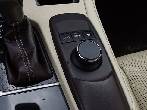 Used 2018 Lexus ES 350 w/ Premier Package FWD image 37