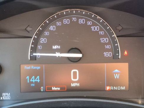 Used 2019 Cadillac XTS Luxury image 11