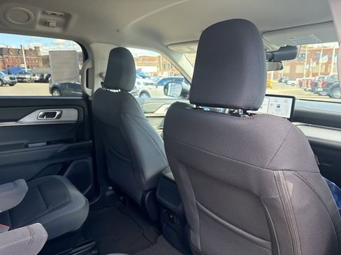 New 2026 Ford Explorer Active image 17