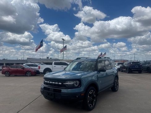 Used 2023 Ford Bronco Sport Outer Banks w/ Tech Package AWD/4WD image 7