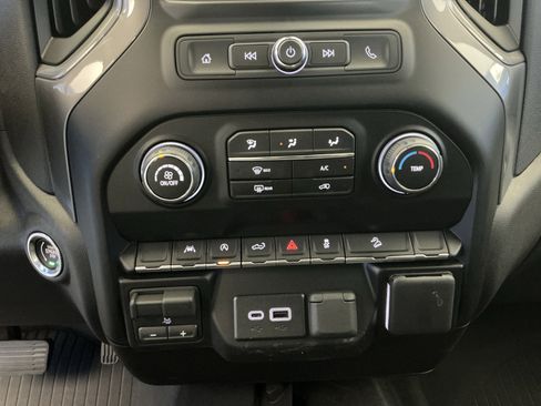 New 2026 Chevrolet Silverado 1500 Custom Trail Boss w/ Midnight Edition AWD/4WD image 21