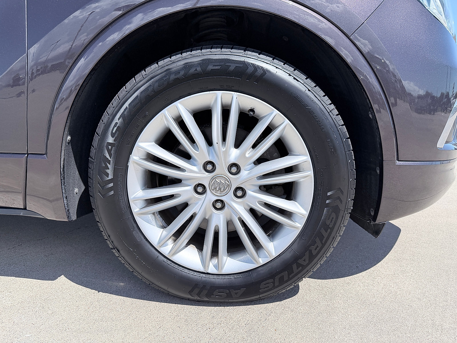 Used 2017 Buick Envision Preferred FWD image 11