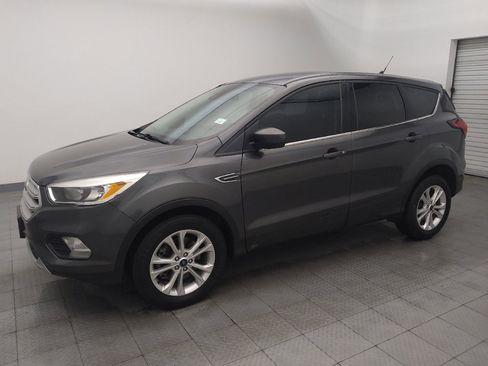 Used 2019 Ford Escape SE AWD/4WD image 2
