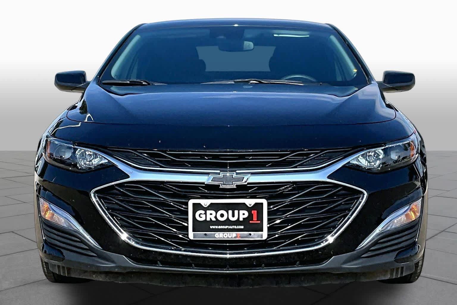 Used 2024 Chevrolet Malibu RS FWD image 3