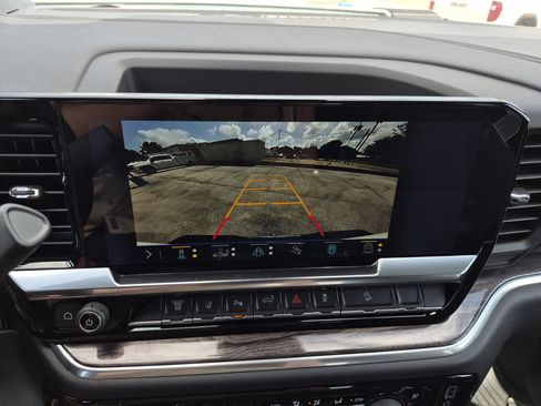 New 2026 Chevrolet Silverado 2500 LTZ w/ LTZ Plus Package AWD/4WD image 15