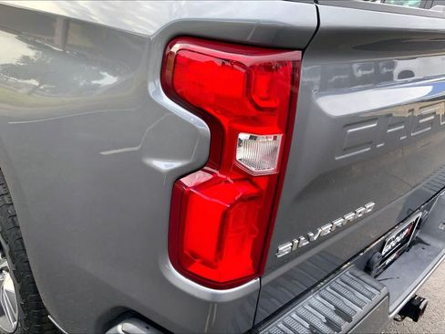 Used 2022 Chevrolet Silverado 1500 RST w/ Texas Edition Plus AWD/4WD image 29