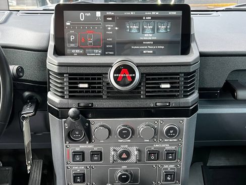 Used 2024 INEOS Grenadier Station Wagon AWD/4WD image 16