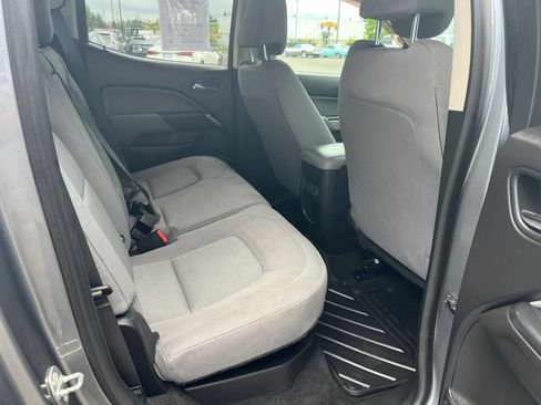 Used 2018 Chevrolet Colorado LT w/ LT Convenience Package AWD/4WD image 10