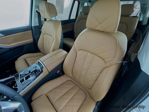 Used 2026 BMW X7 xDrive40i image 22