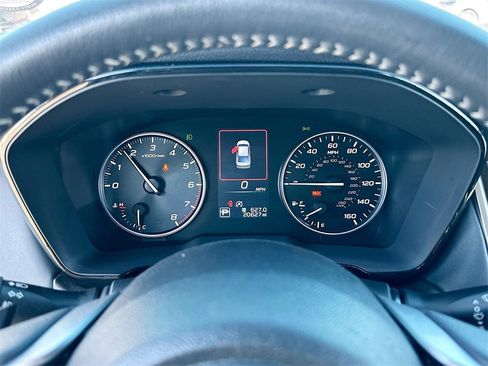 Used 2024 Subaru Legacy Premium image 12