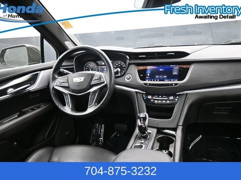 Used 2023 Cadillac XT5 Premium Luxury AWD/4WD image 16