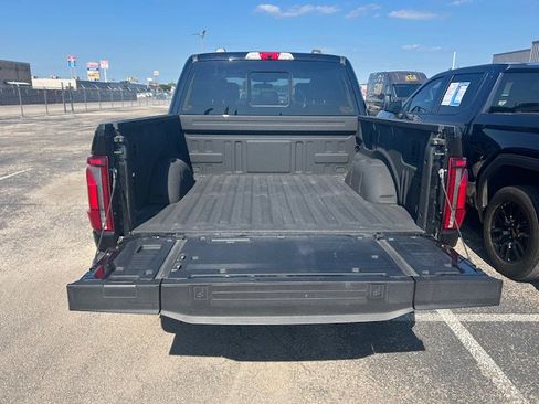Used 2024 Ford F150 Platinum w/ FX4 Off-Road Package AWD/4WD image 5
