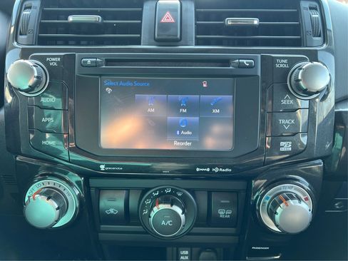 Used 2019 Toyota 4Runner TRD Off-Road image 13