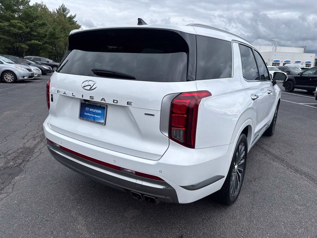 Certified 2024 Hyundai Palisade Calligraphy AWD/4WD image 5