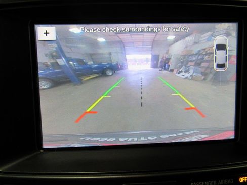 Used 2019 Ford Explorer XLT w/ Equipment Group 202A AWD/4WD image 20