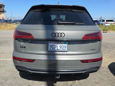 Used 2023 Audi Q5 e Prestige w/ Prestige Package AWD/4WD image 5