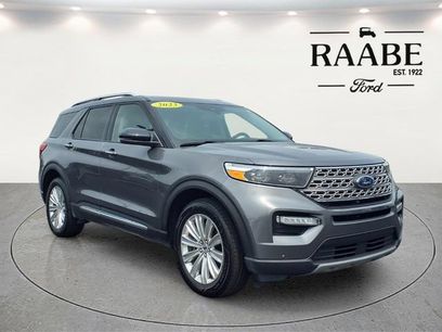 Used 2023 Ford Explorer Limited w/ Limited Technology Package