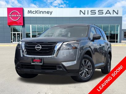 Used 2024 Nissan Pathfinder SV