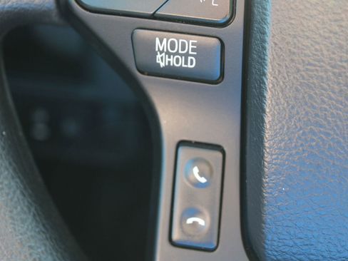 Used 2019 Toyota Tacoma SR image 32