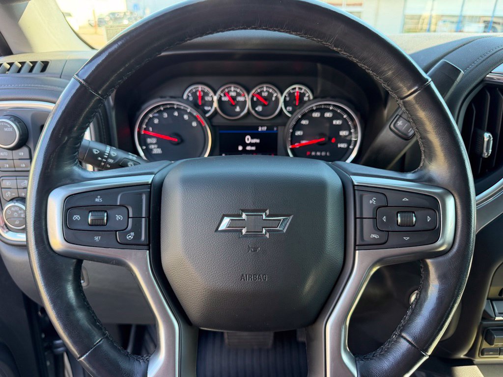 Used 2020 Chevrolet Silverado 1500 RST AWD/4WD image 10