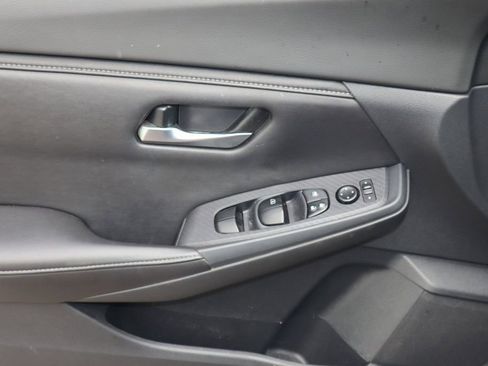 Certified 2022 Nissan Sentra SV w/ All-Weather Package image 18