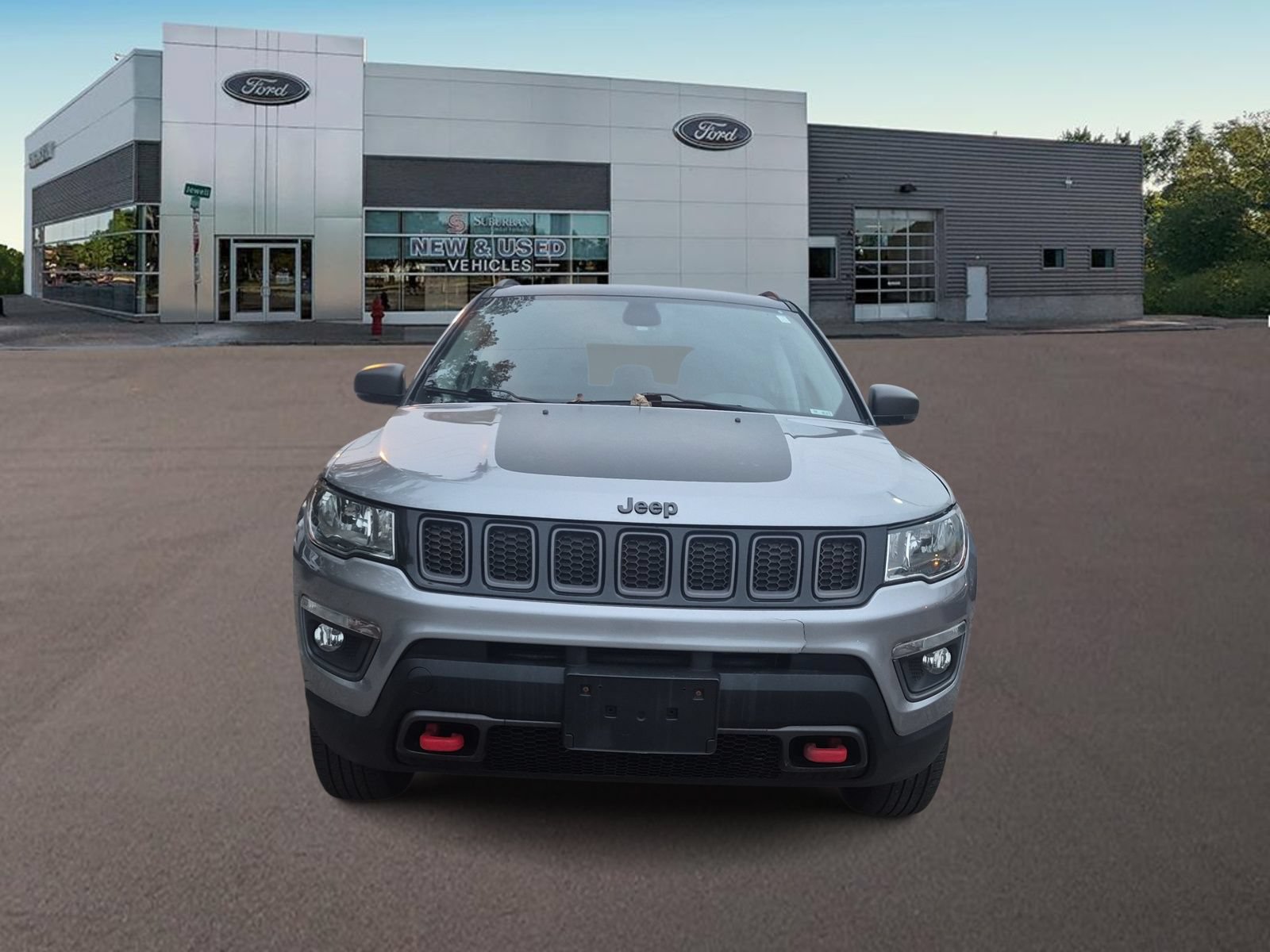 Used 2018 Jeep Compass Latitude w/ Popular Equipment Group AWD/4WD image 3