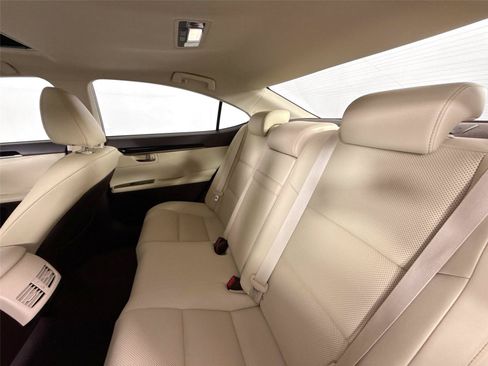 Used 2016 Lexus ES 350 FWD image 28