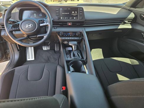 New 2026 Hyundai Elantra SEL Sport Premium FWD image 8