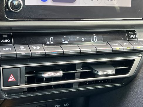 Certified 2025 Toyota Camry LE FWD image 21