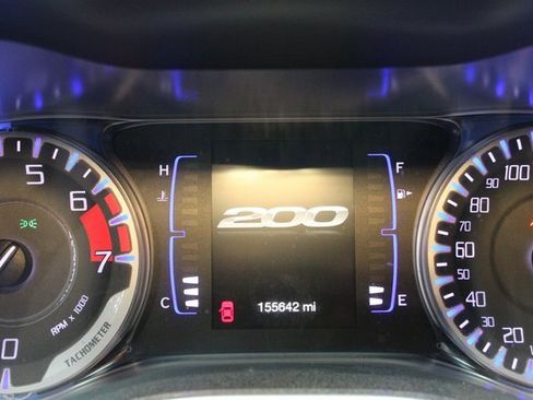 Used 2016 Chrysler 200 LX image 13