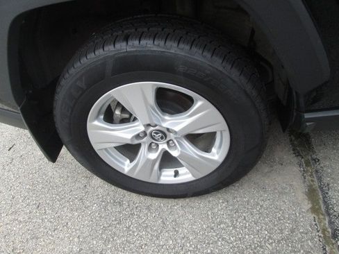 Used 2020 Toyota RAV4 XLE w/ All Weather Liner Package AWD/4WD image 9