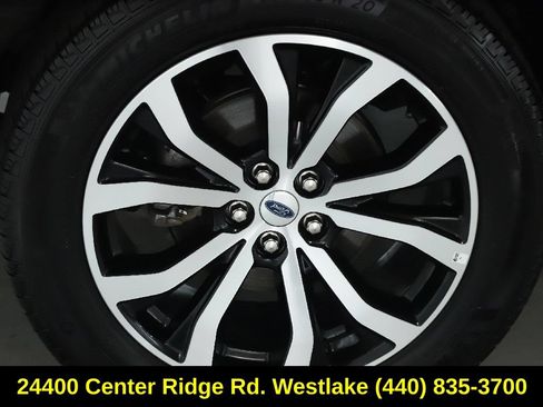 Used 2025 Ford Explorer ST-Line AWD/4WD image 12