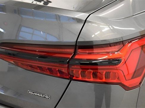 Used 2022 Audi A6 3.0T Premium w/ Black Optic Sport Package image 11