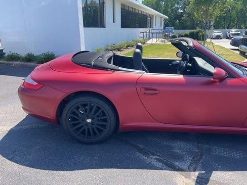 Used 2006 Porsche 911 Carrera RWD image 3