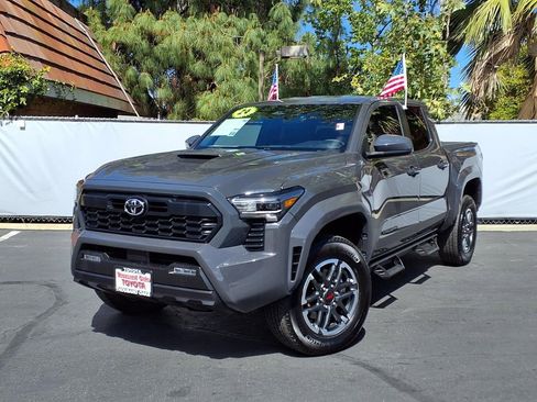 Used 2024 Toyota Tacoma TRD Sport RWD image 26