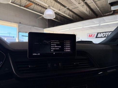 Used 2018 Audi SQ5 Prestige w/ Prestige Package image 26