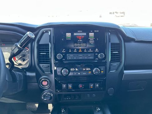 Used 2023 Nissan Titan PRO-4X w/ Pro-4x Convenience Package AWD/4WD image 18