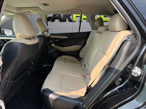 Used 2022 Subaru Outback Limited AWD/4WD image 19