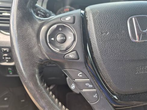 Used 2020 Honda Ridgeline RTL-E image 21