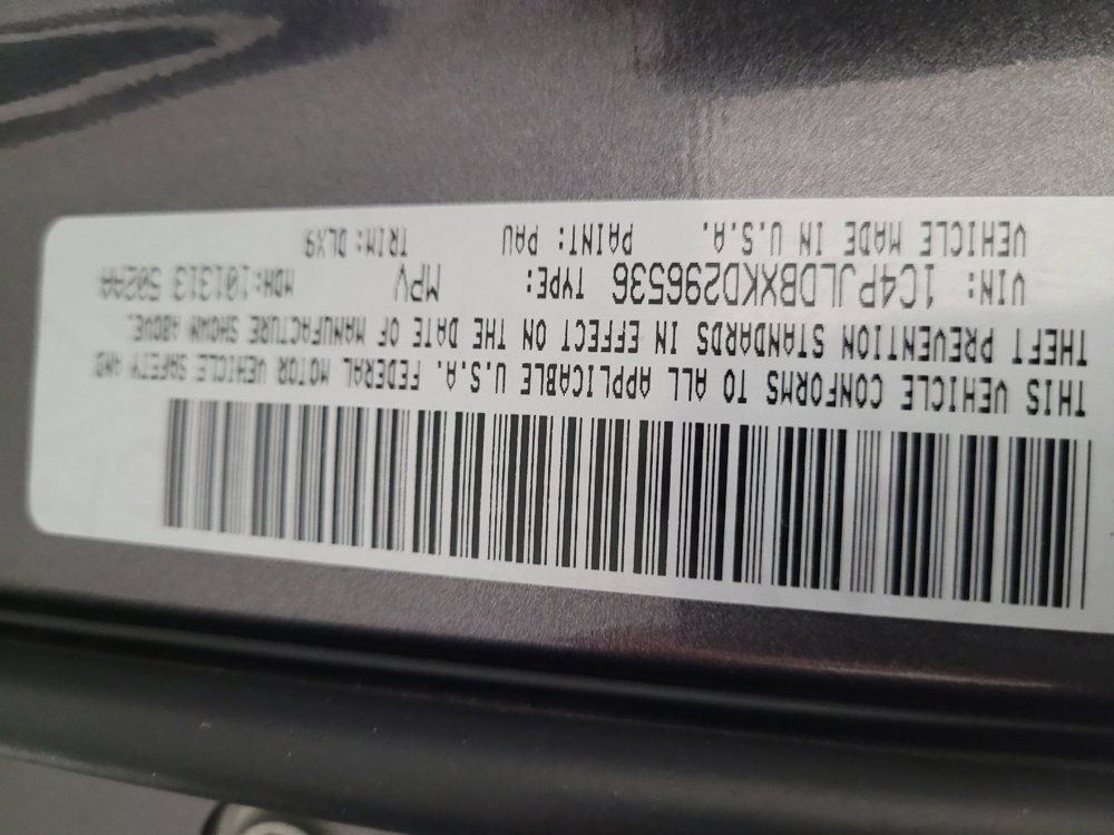 Used 2019 Jeep Cherokee Limited FWD image 33
