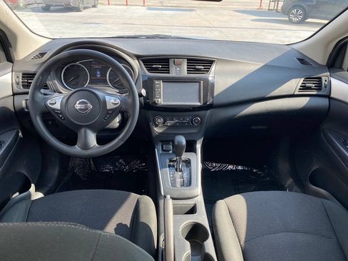 Used 2019 Nissan Sentra S FWD image 14