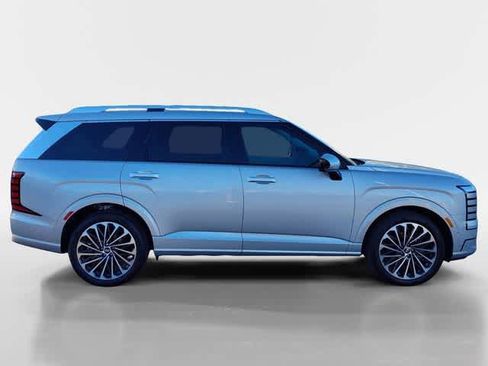 New 2026 Hyundai Palisade Calligraphy FWD image 7