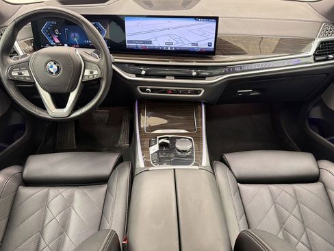 Used 2024 BMW X5 xDrive40i w/ Premium Package AWD/4WD image 16