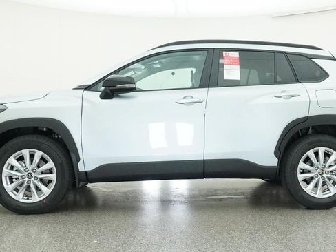 New 2026 Toyota Corolla Cross LE image 19