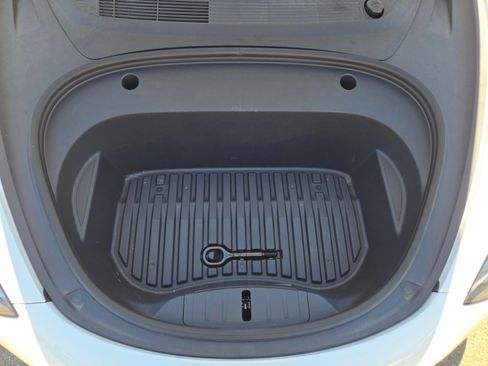 Used 2023 Tesla Model 3 Performance AWD/4WD image 27