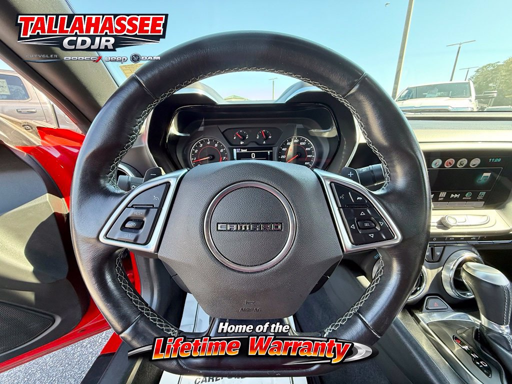 Used 2018 Chevrolet Camaro LT w/ Technology Package RWD image 20