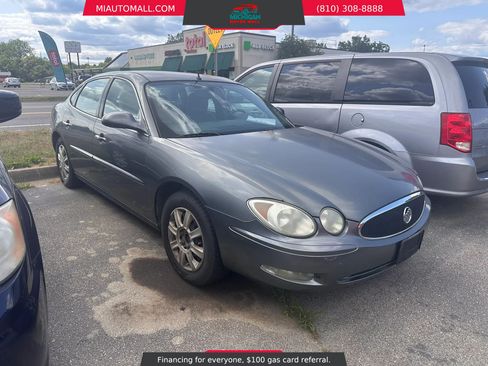 Used 2005 Buick LaCrosse CX w/ Silver Convenience Package FWD image 3