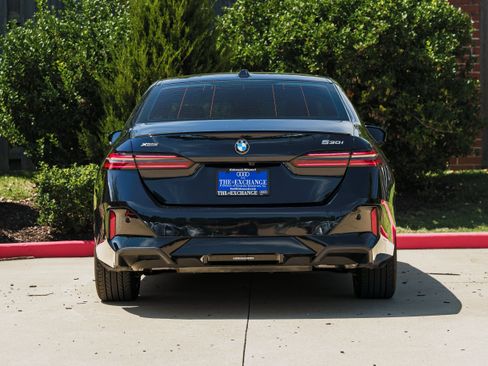 Used 2024 BMW 530i xDrive w/ M Sport Package AWD/4WD image 24
