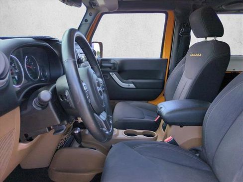 Used 2013 Jeep Wrangler Sahara w/ Connectivity Group AWD/4WD image 14