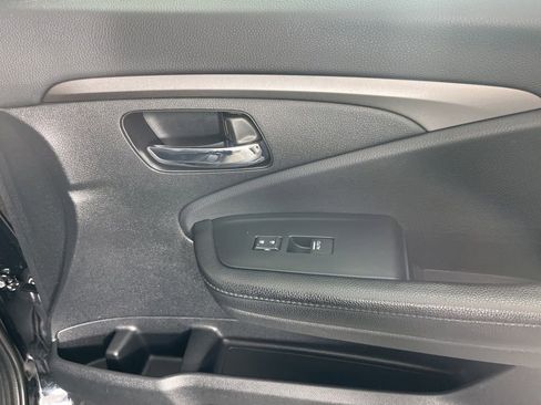 Used 2018 Honda Pilot EX-L image 9